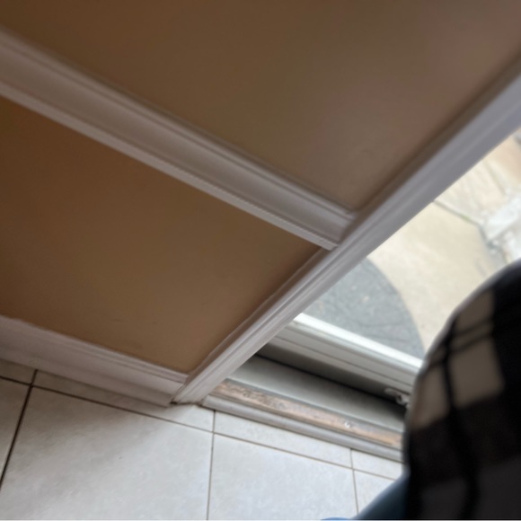 Women’s Baby pink uggs with charm - Picture 7 of 7